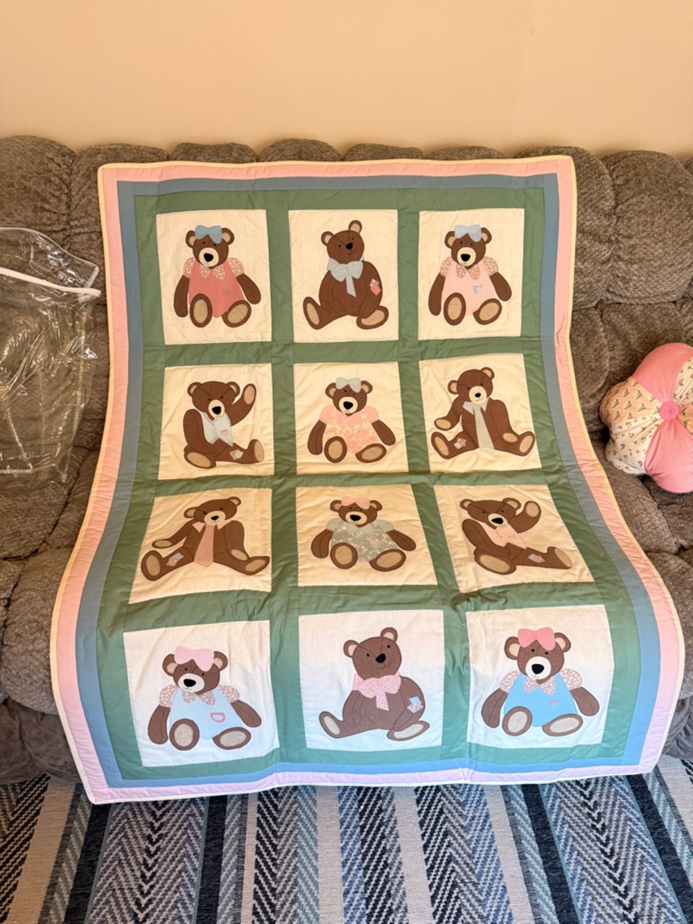 1999 Vintage Baby Quilt Teddy Bears